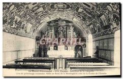 CPA Le Canal Pittoresque Thiezac interieur de la Chapelle Lieu de Pelerinage renomme Batie au Flanc 