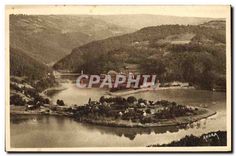 CPA Valles de la Truyers Cantal Lac de Sarrans la presqu'ile de Laussac au fond l'hospice de la Deve