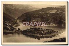 CPA Vallee de la Truyere Cantal Lac de Sarrans la Presqu'ile de Laussac au fond l'Hospice de la Deve