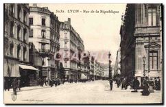 CPA Lyon rue de la Republique 