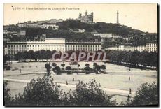 CPA Lyon place Bellecour et Coteau de Fourviere 
