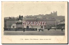CPA Lyon place Bellecour statue de Louis XIV 