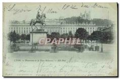 CPA Lyon panorama de la place Bellecour 