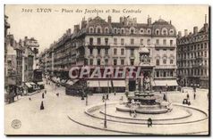 CPA Lyon place des Jacobins et rue Centrale 