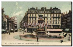 CPA Lyon La Fontaine et la Place des Jacobins 