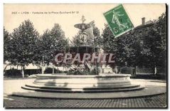 CPA Lyon Fontaine de la Place Guichard 