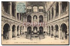 CPA Lyon Le Hall du Palais de la Bourse 
