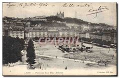 CPA Lyon Panorama de la Place Bellecour 