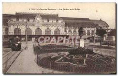 CPA Lyon Gare des Brotteaux Les Jardins et le Buffet 