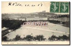 CPA Lyon Ensemble de la Place Bellecour 