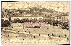 CPA Lyon Ensemble de la Place Bellecour 