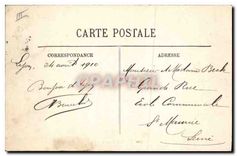 CPA Lyon Ensemble de la Place Bellecour Une Rue des Troupes Militaria