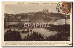 CPA Lyon Plave Bellecour et Coteau de Fourviere 