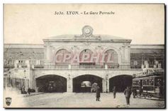 CPA Lyon La Gare Perrache 
