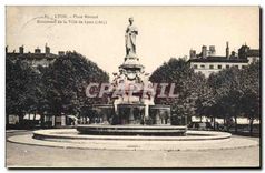 CPA Lyon Place Morand Monument de la Ville de Lyon 