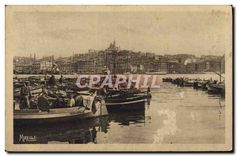 CPA Marseille Notre Dame de la Garde vue du Quai du Port 