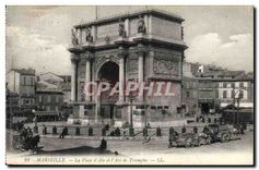 CPA Marseille La Place d'Aix et l'Arc de Triomphe 