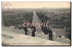 CPA Paris Vue sur l'Avenue du Bois de Boulogne prise de l'Arc de Triomphe 