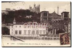 CPA Lyon La Cathedrale Saint Jean et le Coteau de Fourviere 