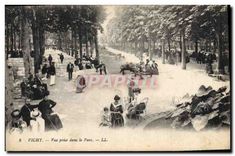 CPA Vichy Vue prise dans le Parc 
