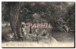 CPA Vichy Un Coin du Parc 
