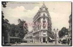 CPA Vichy La Place Victor Hugo et l'Astoria Palace 