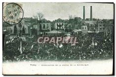 CPA Vichy Inauguration de la Statue de la Republique 
