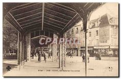 CPA Vichy les Galeries Couvertes 