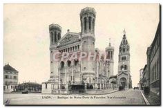 CPA Lyon Basilique de Notre Dame de Fourviere Vue d'ensemble 