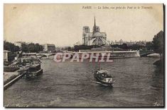 CPA Paris La Seine vue prise du Pont de la Tournelle Bateau Peniche
