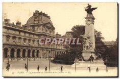 CPA Paris Le Monument de Gambetta et le Louvre 