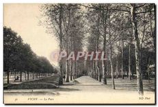 CPA Vichy Le Parc 
