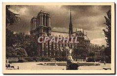 CPA Paris en flanant Notre Dame vue du Square Rene Viviani 