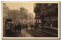 CPA Paris La Porte Saint Martin vue de la Rue de la Lune Brioches Soleil