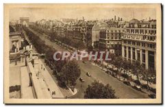 CPA Paris L'Avenue des Champs Elysees