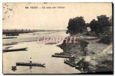 CPA Vichy Un Coin sur L'Allier