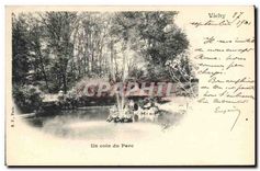 CPA Vichy Un Coin du Parc