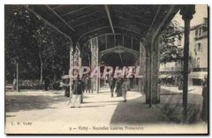 CPA Vichy Nouvelles Galeries Promenoirs