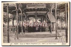 CPA Vichy Source de l'Hopital (Temperature 31) Dabit 2500 litres a l'heure