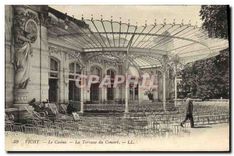 CPA Vichy Le Casino La Terrasse du Concert