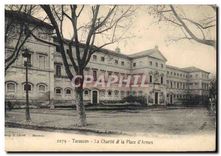 CPA Tarascon La Charite et la Place d'Armes