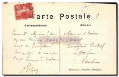 CPA Palais de Versailles Cour de marbre et statue de Louis XIV 