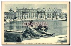 CPA Versailles Le Chateau et la Chapelle vus du Parc 