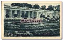 CPA Versailles Le Palais du Grand Trianon et les Jardins 