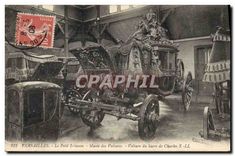 CPA Versailles Le Petit Trianon Musee des Voitures 