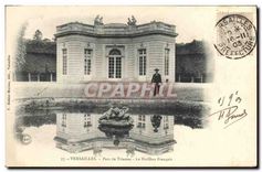 CPA Versailles Parc de Trianon Le Pavillon Francais 