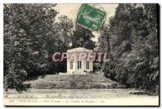 CPA Versailles Petit Trianon Le Pavillon de Musique 