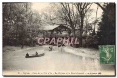 CPA Lyon Parc de la Tete d'Or La Riviere et le Pont Couvert 