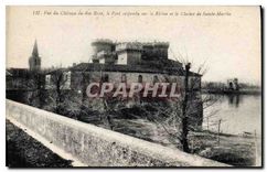 CPA Vue du Chateau du Roi Rene le Pont le Pont suspendu sur le Rhone et le Clocher de Sainte Marthe 