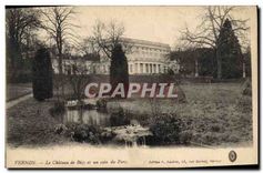CPA Vernon Le Chateau de Bizy et un coin du Parc 